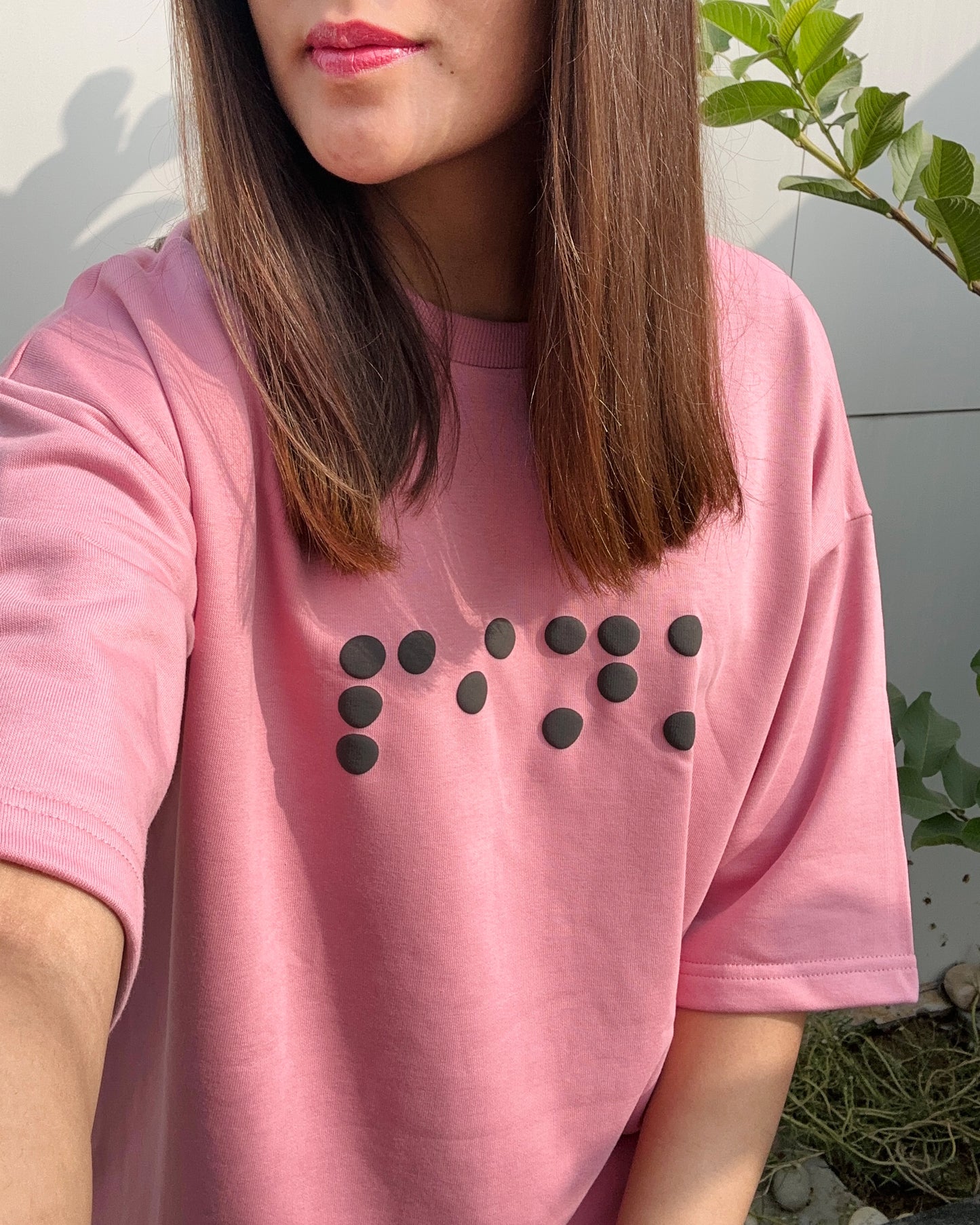 Braille 'Pink' Puff Print T-shirt